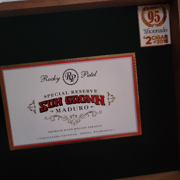 Empty Cigar Box - Picture 10 of 14